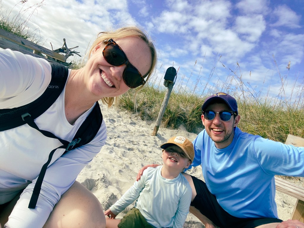 kindred-spirit-mailbox-sunset-beach-north-carolina
