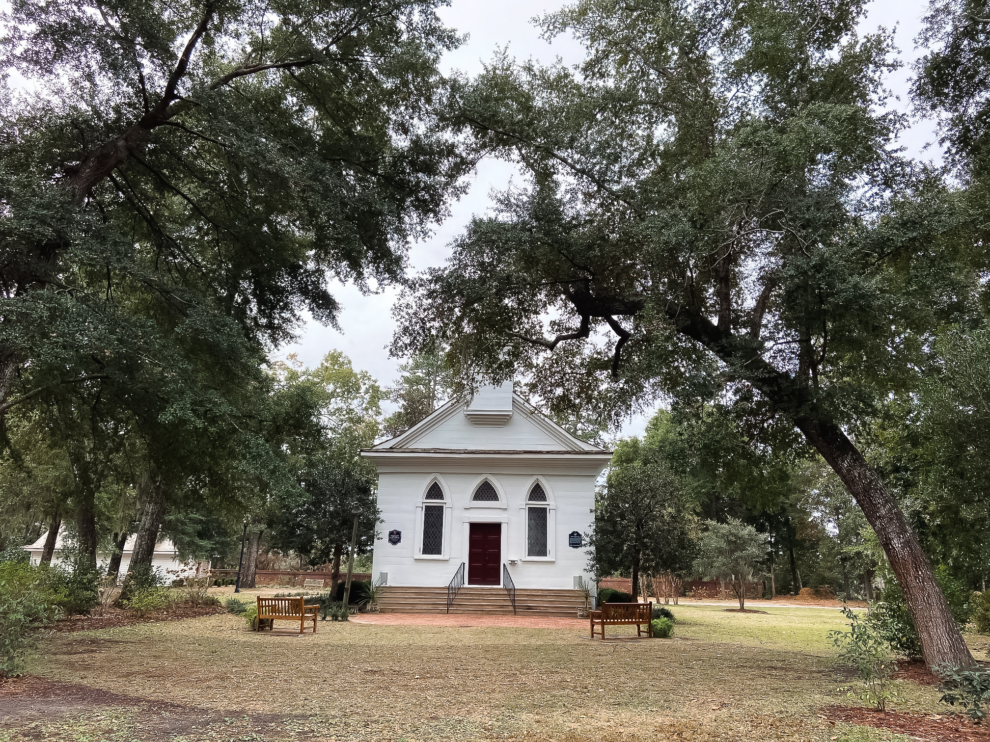 north-carolina-wilmington-airlie-gardens-toddler-activity